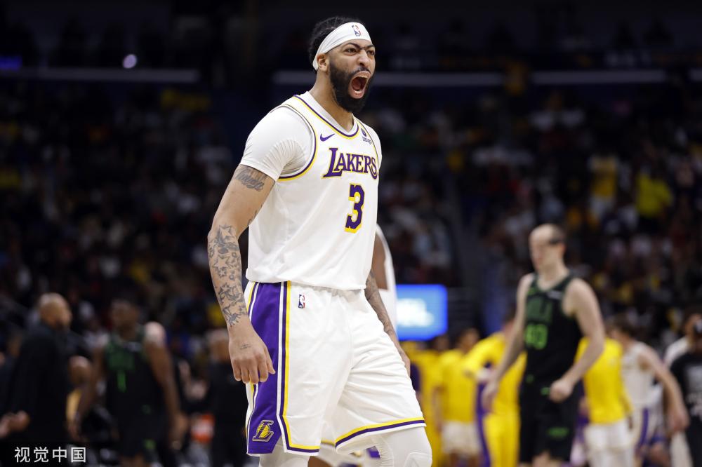 士再到湖人 士再到湖人