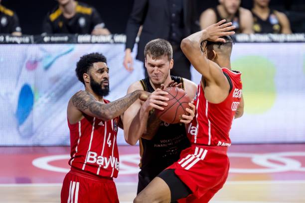 在今夏转会 在今夏转会