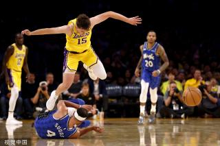 而在一场备 而在一场备