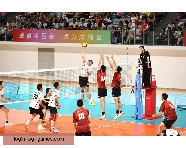 排球杯赛:瞩目球场上的激烈角逐 排球杯赛:瞩目球场上的激烈角逐