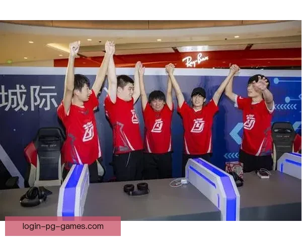 激烈角逐！击剑高手集结，争夺荣耀之战