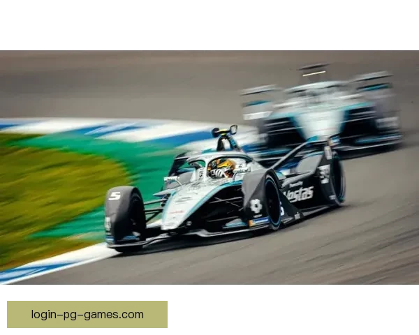 赛车比赛精彩纷呈，胜负悬殊差距惊人