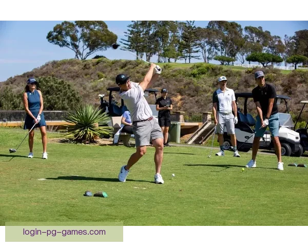 高尔夫对战精彩解析：技术对抗与心理战术并用